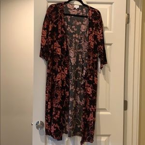 LuLaRoe Shirley kimono